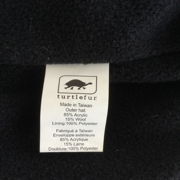 Turtlefur Dark Gray Fleece Lined Knit Cap - Picture 4 of 4